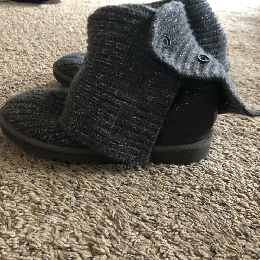 Ugg Size 8 Boots - Picture 3 of 3